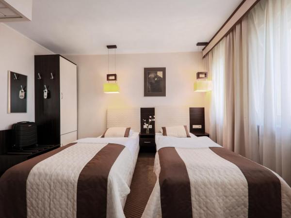 Hotel Borowiecki : photo 2 de la chambre chambre lits jumeaux spacieuse