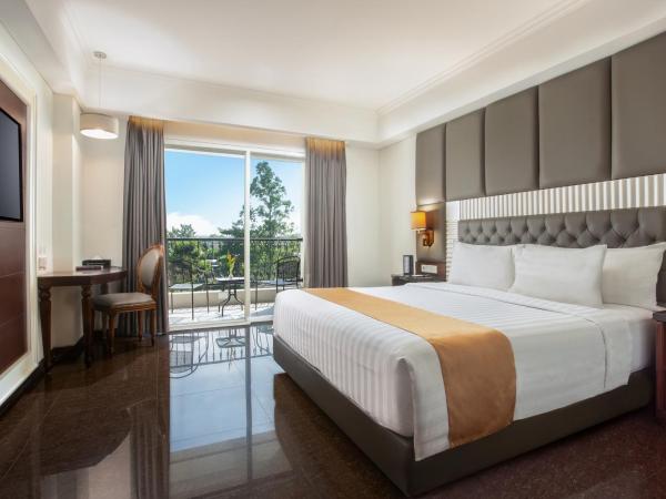 Grand Rohan Jogja : photo 4 de la chambre chambre double deluxe avec balcon