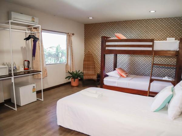 Parasol Inn Chiang Mai Old City Hotel - SHA Plus : photo 10 de la chambre chambre familiale