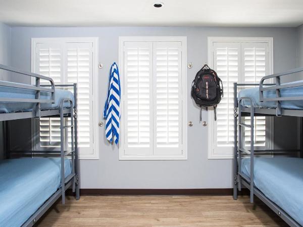 HI Los Angeles - Santa Monica Hostel : photo 8 de la chambre bed in women's 4-bed dormitory