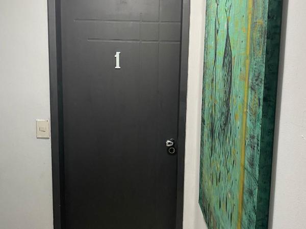 Ipanema Club Hostel : photo 3 de la chambre chambre familiale avec salle de bains privative
