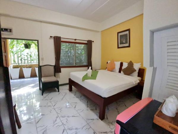88 Backpackers Hua Hin : photo 1 de la chambre chambre double