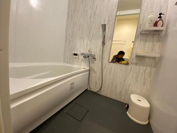 金閣荘 : photo 1 de la chambre suite deluxe avec baignoire spa