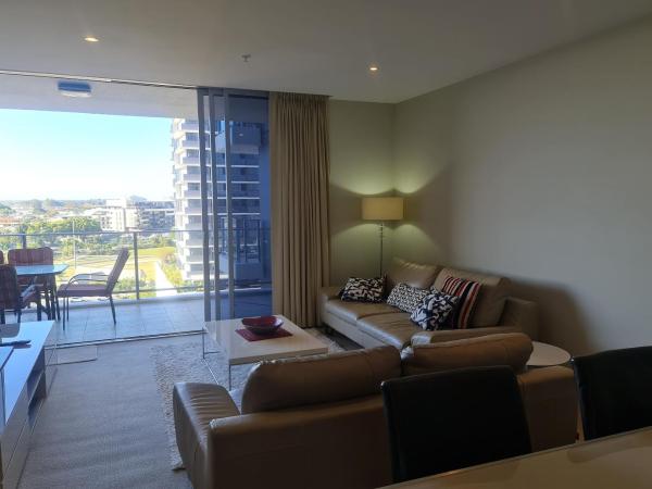 Link Portside Wharf Apartment Hotel : photo 6 de la chambre two bedroom two bathroom apartment with park view