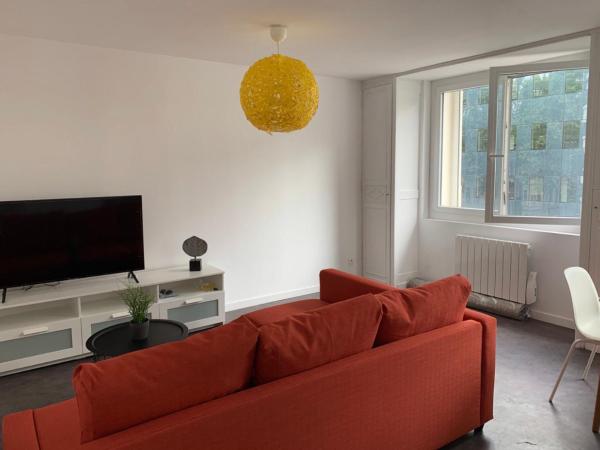 Nationale Appart Hotel : photo 1 de la chambre appartement