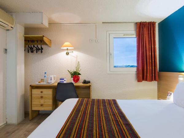 Comfort Hotel Montlucon : photo 3 de la chambre chambre lit queen-size 