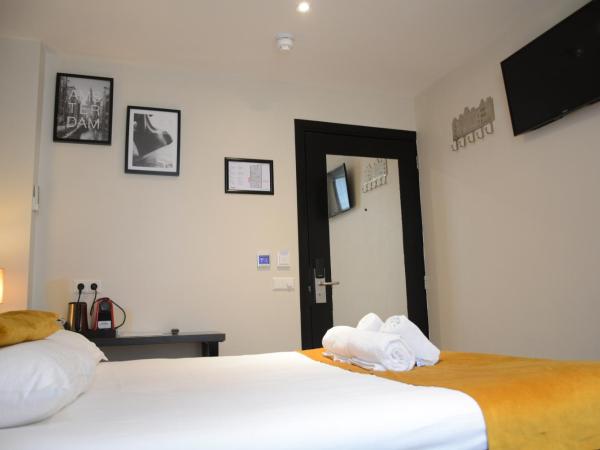 NL Hotel District Leidseplein : photo 2 de la chambre petite chambre double standard