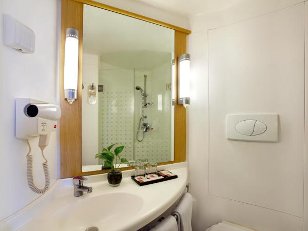 Ibis Surabaya City Center : photo 1 de la chambre chambre double standard