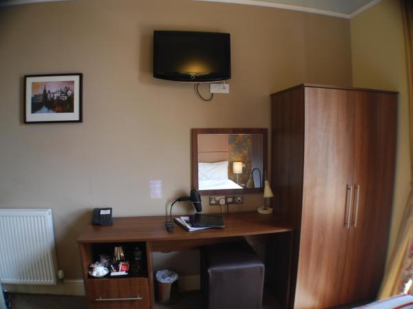 The Salisbury Hotel : photo 6 de la chambre petite chambre double