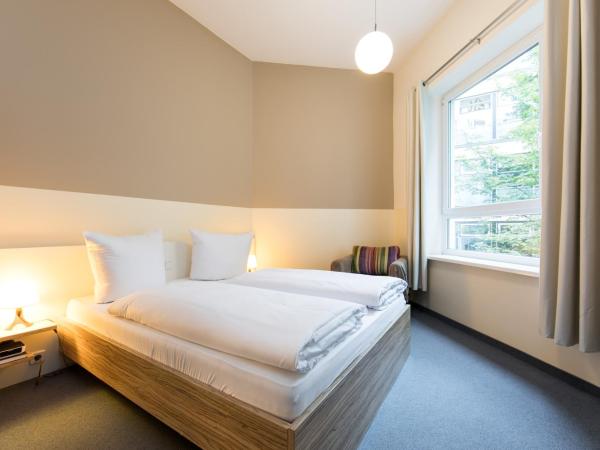 Nu Wave Hotel Berlin : photo 3 de la chambre chambre quadruple confort