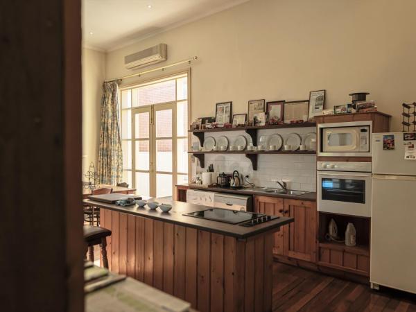 Fire Station Inn : photo 3 de la chambre appartement 2 chambres de grand standing - residency