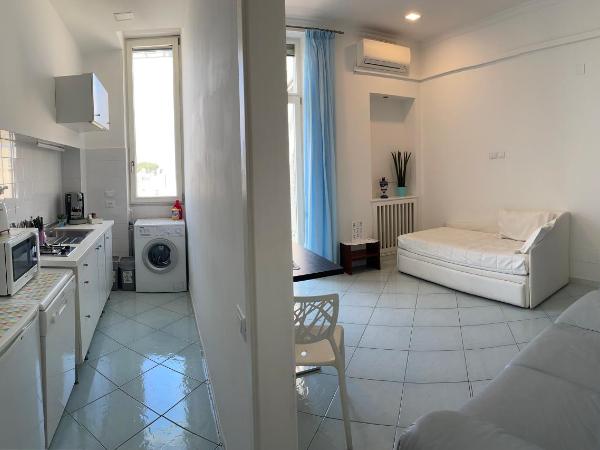 Sorrento Flats : photo 7 de la chambre appartement 1 chambre avec balcon - bâtiment séparé