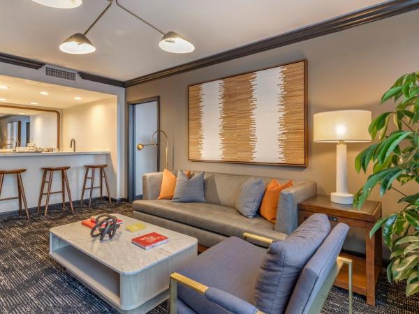 Omni Austin Hotel Downtown : photo 3 de la chambre premier club suite 1 king bed