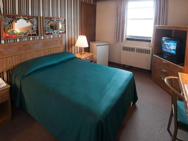 Curtis Gordon Motor Hotel : photo 2 de la chambre chambre double