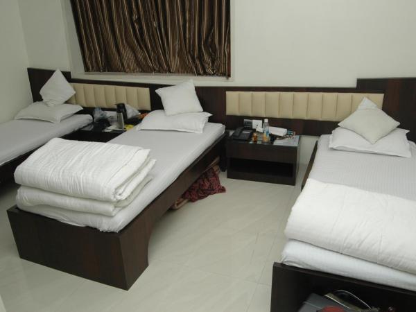 Hotel Causeway, Colaba : photo 5 de la chambre chambre triple exécutive