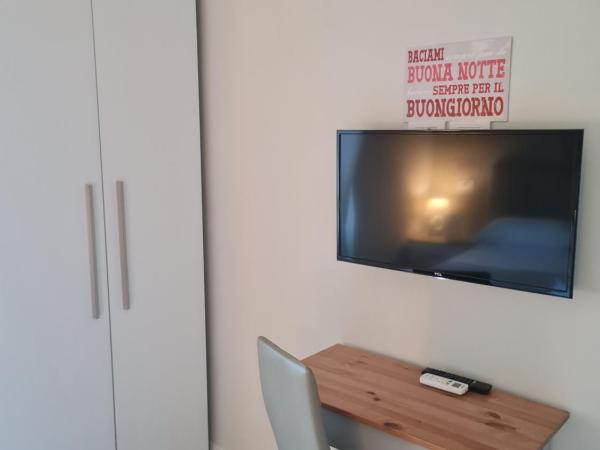 ESPOSITO PLAZA- ROOMS & SUITE : photo 4 de la chambre chambre double