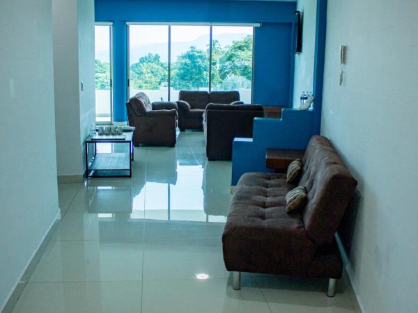 LA LOMA SUITES : photo 2 de la chambre suite