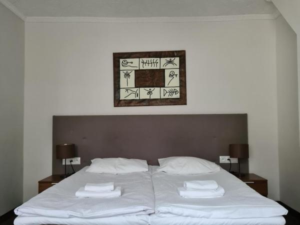 Hotel Kolorowa : photo 2 de la chambre chambre double deluxe avec balcon