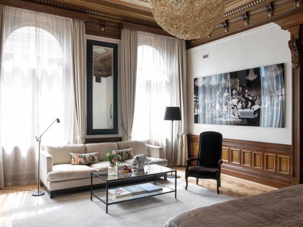 Elite Plaza Hotel : photo 6 de la chambre suite junior