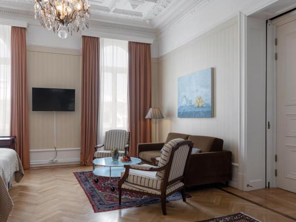 Elite Plaza Hotel : photo 8 de la chambre suite junior