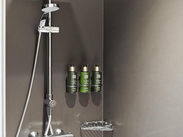 Melia Avenida de America : photo 4 de la chambre chambre lits jumeaux