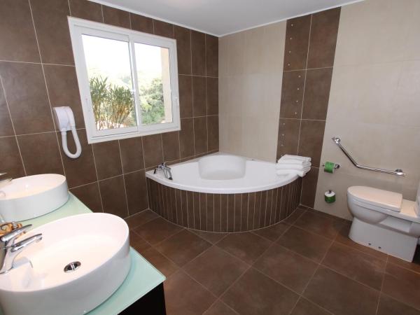 Hôtel A Madonetta : photo 6 de la chambre suite 2 chambres avec canapé-lit