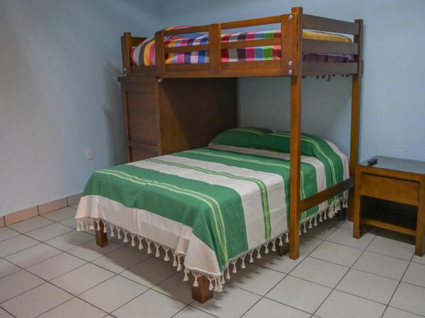 Casa LEONOR : photo 2 de la chambre chambre triple confort