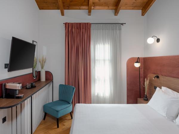 NAIADES the residence ioannina castle : photo 1 de la chambre suite deluxe