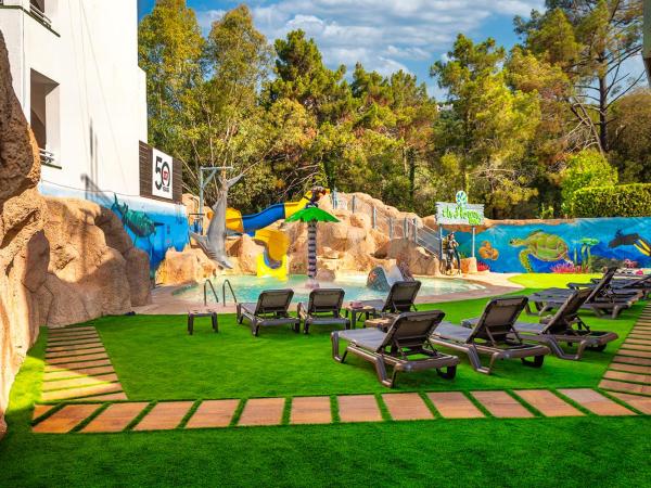 Apartaments Els Llorers : photo 1 de la chambre appartement 1 chambre - vue sur montagne (2-4 adultes)