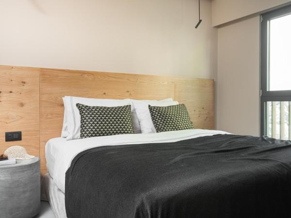 11 Enteka Acropolis Suites : photo 3 de la chambre suite junior