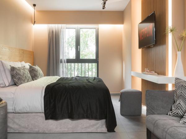 11 Enteka Acropolis Suites : photo 7 de la chambre suite junior