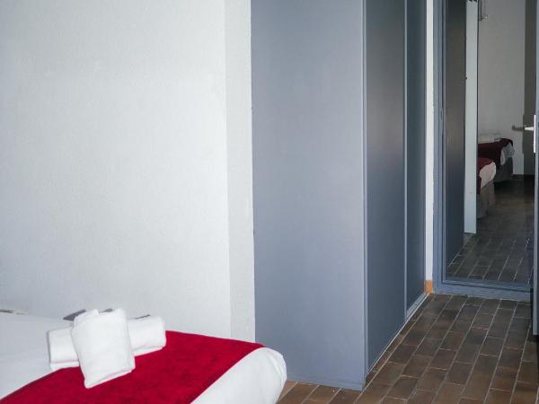 Marina Hôtel Club : photo 3 de la chambre chambre familiale avec climatisation