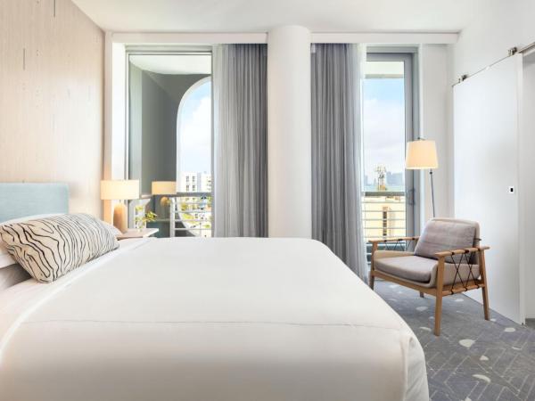 Kimpton - Hotel Palomar South Beach, an IHG Hotel : photo 3 de la chambre luxueuse chambre king avec balcon