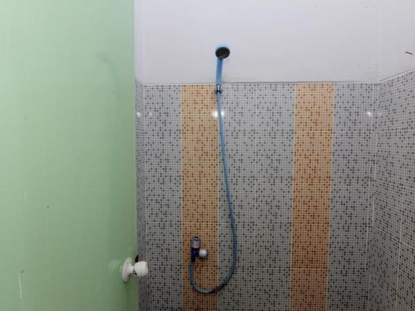 Griya Ardafa : photo 10 de la chambre dortoir pour hommes