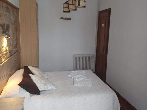 Hostal Forest : photo 4 de la chambre chambre double
