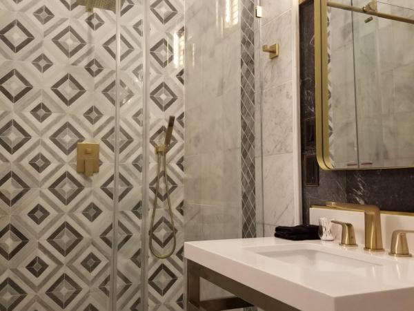 Thomas Weihs Haus : photo 4 de la chambre chambre double deluxe avec douche