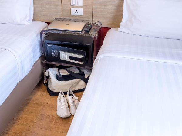 Red Planet Bangkok Asoke - SHA Extra Plus : photo 4 de la chambre chambre lits jumeaux standard