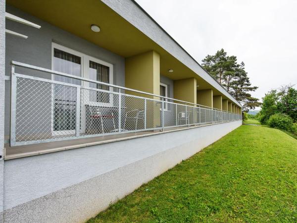 Hotel Rakovec : photo 5 de la chambre chambre double avec balcon