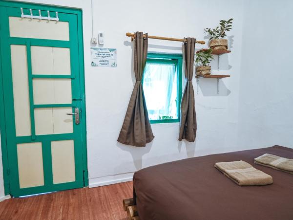 Snooze : photo 7 de la chambre chambre double standard avec salle de bains commune