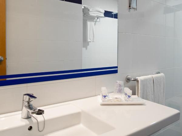 Hotel Voramar : photo 2 de la chambre chambre double avec balcon