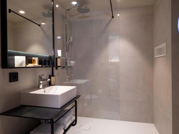 Hotel La Diligence : photo 2 de la chambre chambre double cosy