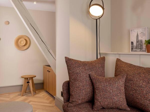 Hotel La Diligence : photo 1 de la chambre suite avec terrasse