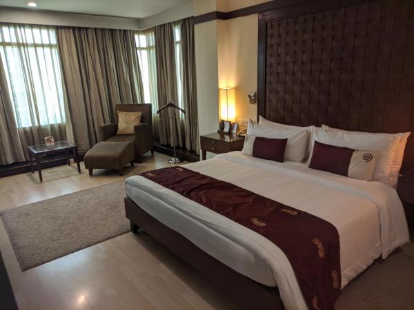 Fortune Select Global, Gurugram - Member ITC's Hotel Group : photo 1 de la chambre suite junior