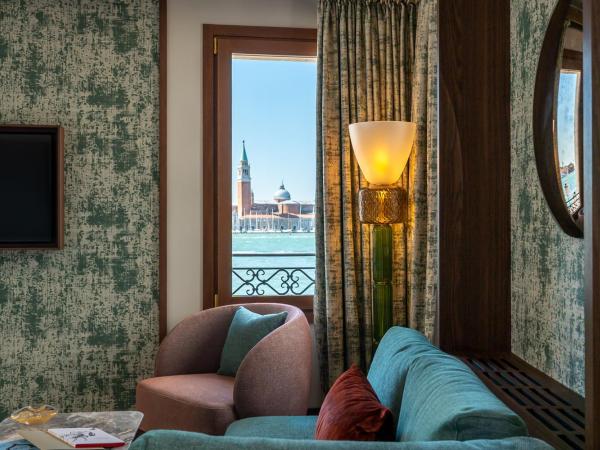 Ca'di Dio-Small Luxury Hotel : photo 7 de la chambre suite triple - vue sur canal