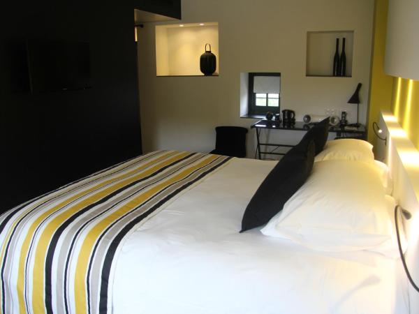 Hotel Pont Levis - Franck Putelat : photo 6 de la chambre chambre double supérieure