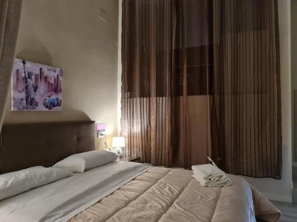 ESPOSITO PLAZA- ROOMS & SUITE : photo 7 de la chambre chambre double