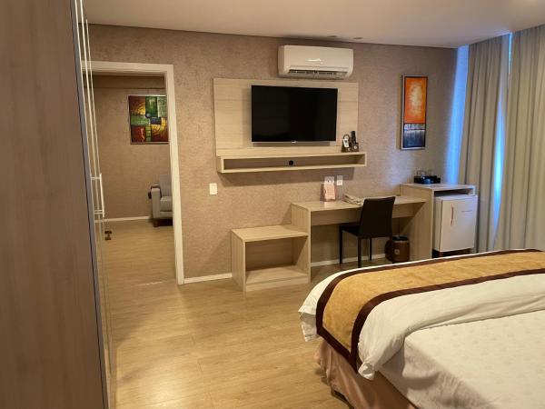 Hotel Global Grupos : photo 7 de la chambre chambre supérieure avec 2 lits queen-size