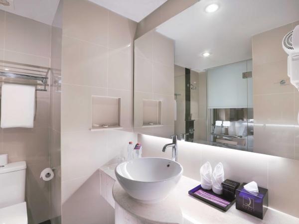 Quest Hotel Darmo - Surabaya by ASTON : photo 5 de la chambre chambre double ou lits jumeaux supérieure