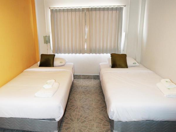 Hua Hin Star Hotel : photo 6 de la chambre chambre double ou lits jumeaux Économique sans balcon