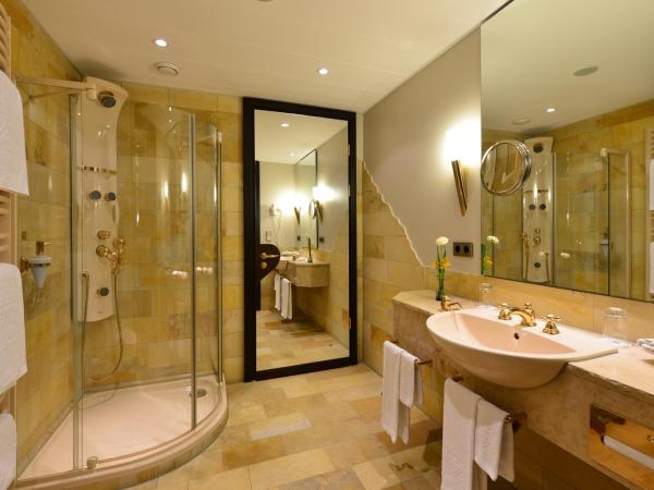 Best Western Premier Parkhotel Kronsberg : photo 7 de la chambre chambre double design